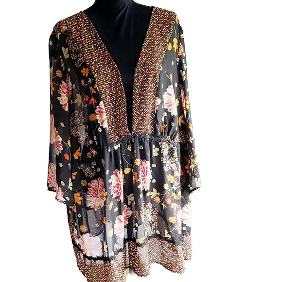 Avenue Tops - Avenue Sheer Black Boho Hippie Floral and Square Print Pullover Kimono Sleeve To